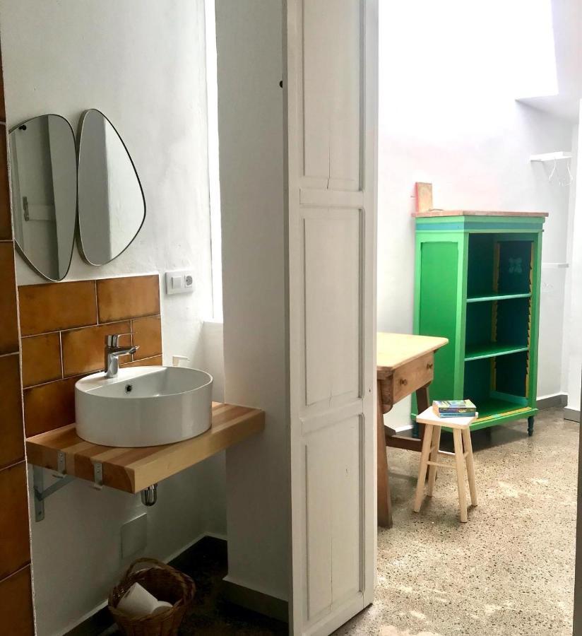 La Casa Movil. Casa De Artistas Villa Algodonales Kültér fotó
